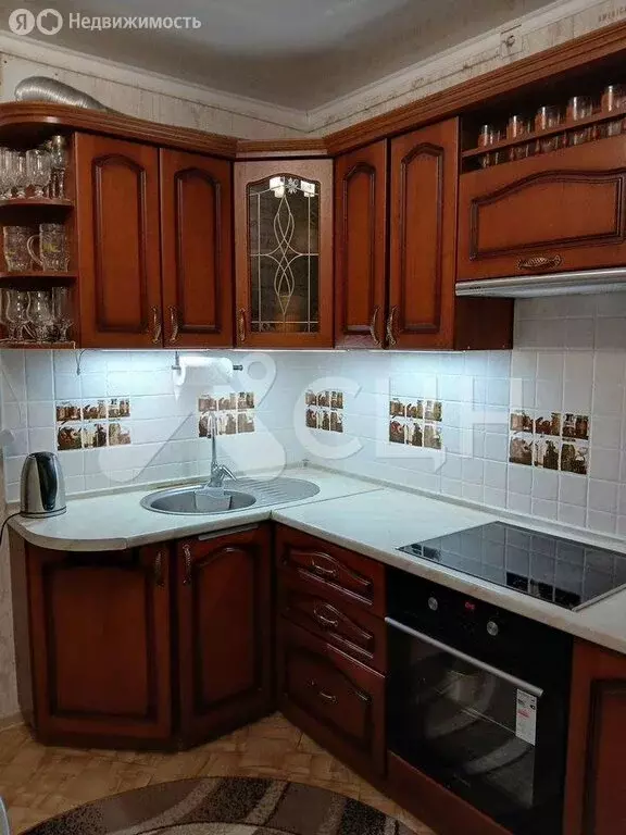 2-комнатная квартира: Саров, улица Курчатова, 24 (50 м) - Фото 0
