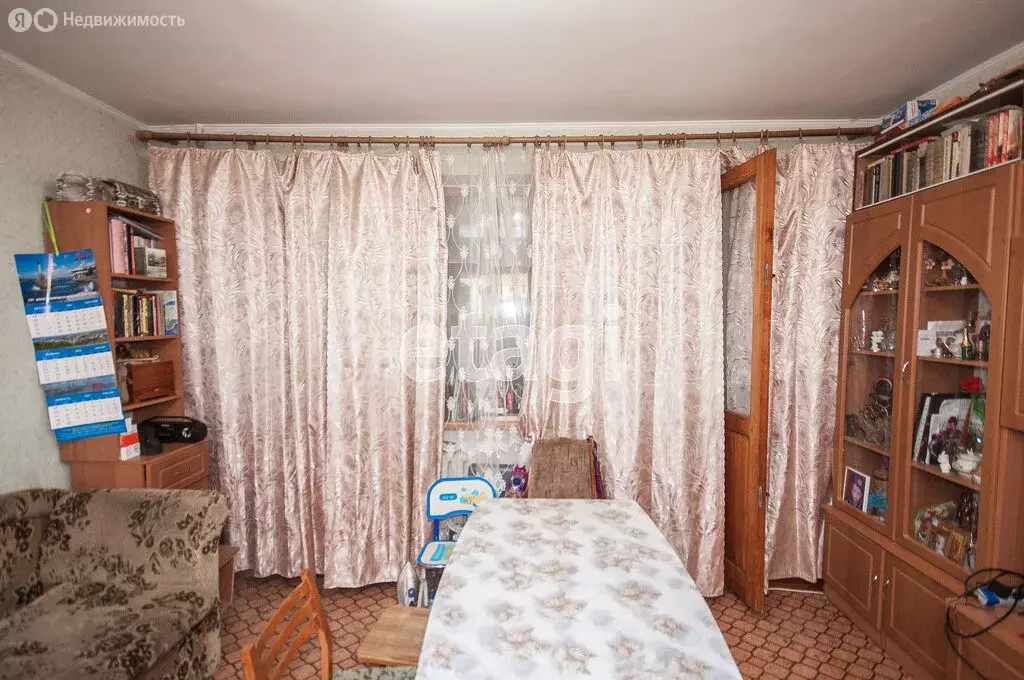2-комнатная квартира: Севастополь, улица Глухова, 9 (50 м) - Фото 0