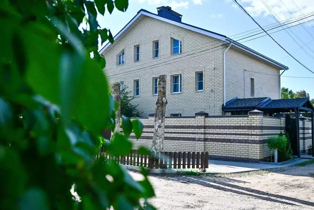 Дом в Костромская область, Кострома Цветочная ул., 11А (180 м) - Фото 1