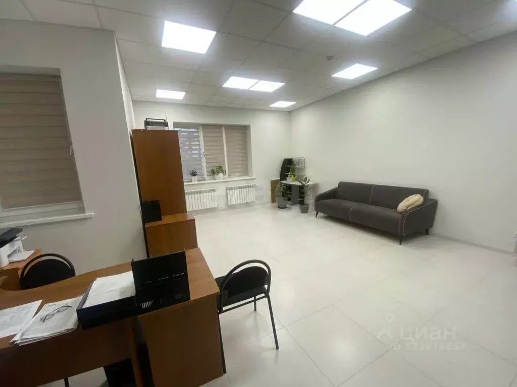 Офис в Воронежская область, Воронеж ул. Летчика Колесниченко, 3 (40 м) - Фото 1