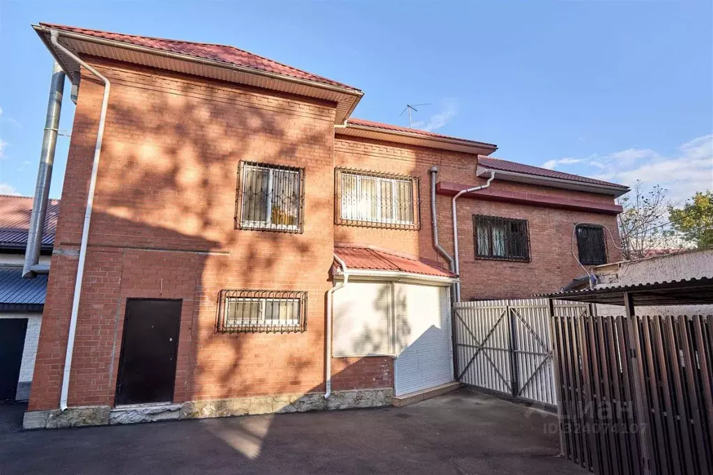 Дом в Краснодарский край, Краснодар ул. Одесская, 26/1 (253 м) - Фото 1