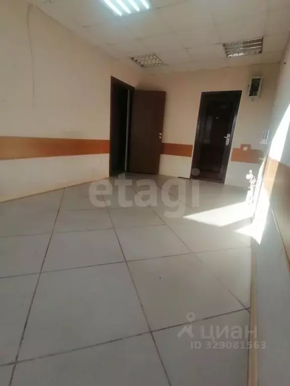Офис в Кемеровская область, Березовский ул. Волкова, 1 (42 м) - Фото 1