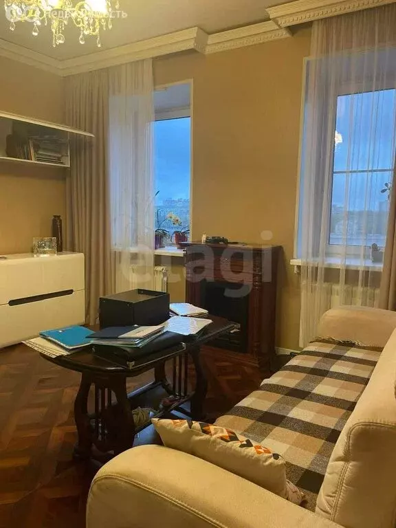 3-комнатная квартира: Санкт-Петербург, улица Шелгунова, 2 (83 м) - Фото 0