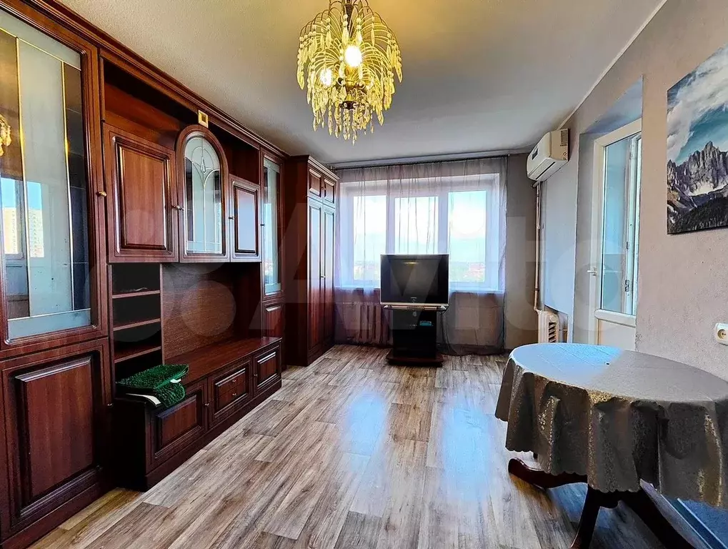 3-к. квартира, 52 м, 8/9 эт. - Фото 0