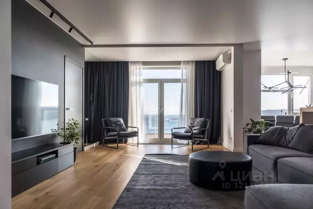 2-к кв. Приморский край, Владивосток ул. Басаргина, 52 (90.0 м) - Фото 1