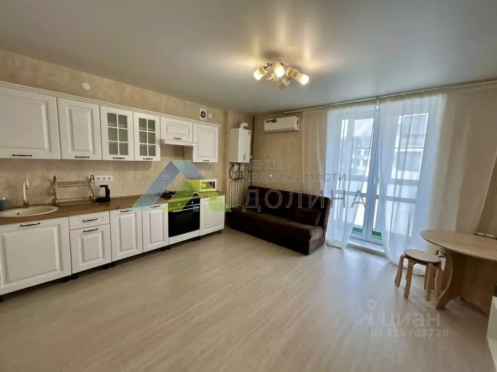 2-к кв. Волгоградская область, Волгоград ул. Добрушина, 19 (67.9 м) - Фото 1