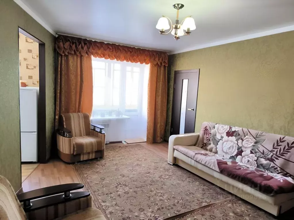 2-к кв. Алтайский край, Барнаул ул. 40 лет Октября, 28/32 (43.1 м) - Фото 0