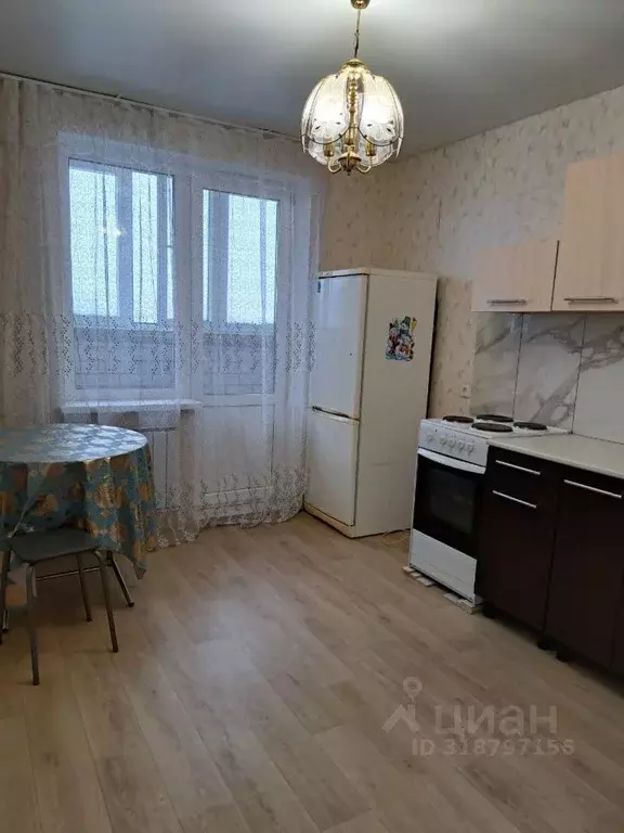 1-к кв. Башкортостан, Уфа ул. Ферина, 39 (33.0 м) - Фото 0