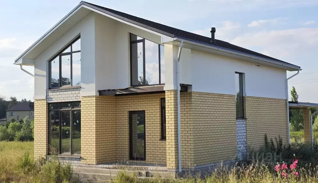 Дом в Липецкая область, Липецкий муниципальный округ, д. Ясная Поляна ... - Фото 1