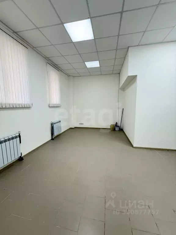 Офис в Краснодарский край, Новороссийск ул. Видова, 121Ак1 (26 м) - Фото 1