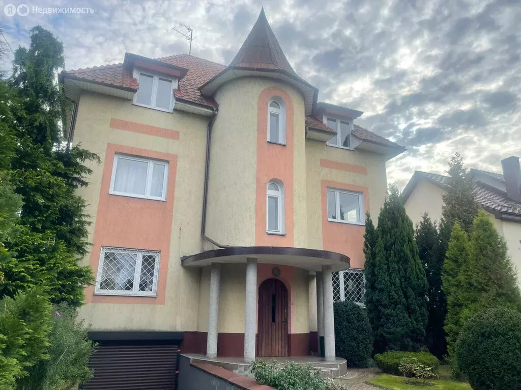 Дом в Калининград, улица Белинского (445 м) - Фото 2