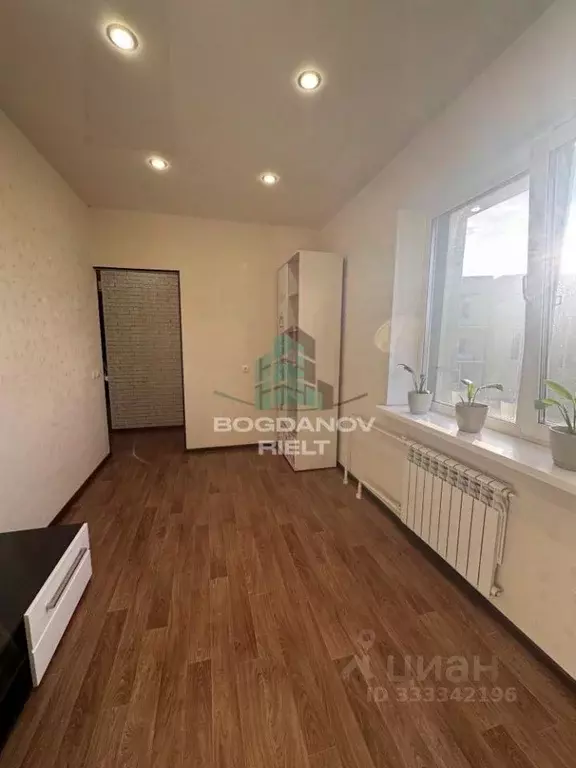 1-к кв. Омская область, Тара Немчиновская ул., 84Б (34.9 м) - Фото 2
