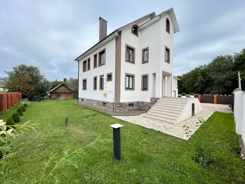 Коттедж в Башкортостан, Уфа ул. Рами Гарипова, 27 (304 м) - Фото 1