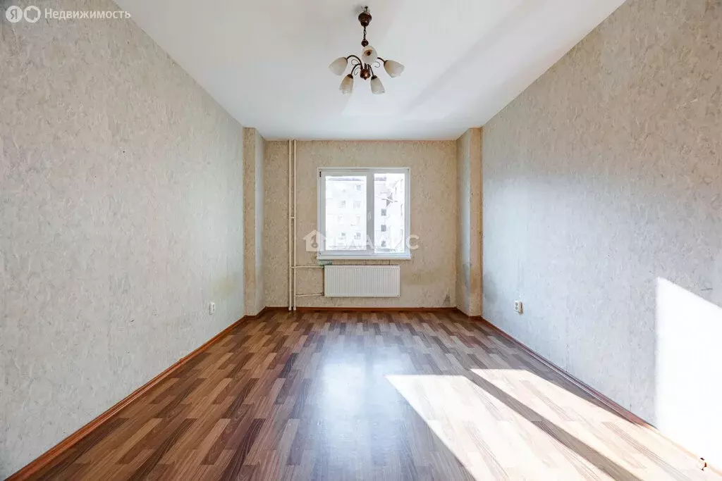 3-комнатная квартира: Петергоф, Ропшинское шоссе, 3к3 (70.3 м) - Фото 1