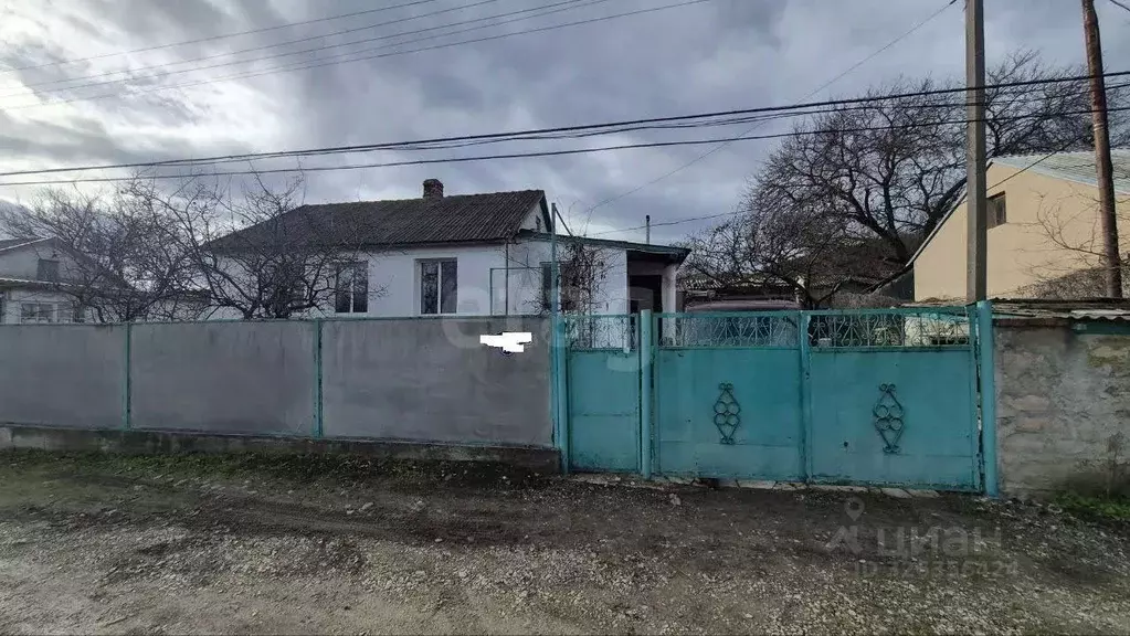 Дом в Крым, Симферопольский район, Трудовское с/пос, с. Денисовка  (59 ... - Фото 1