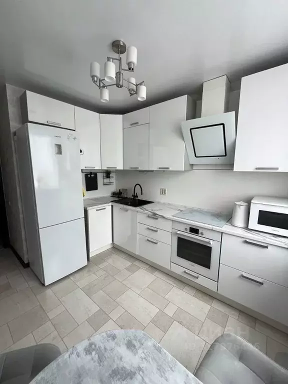 3-к кв. Коми, Сыктывкар ул. Пушкина, 59 (69.5 м) - Фото 0