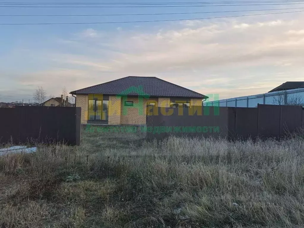 Дом в Белгородская область, Белгородский район, Дубовское с/пос, с. ... - Фото 2