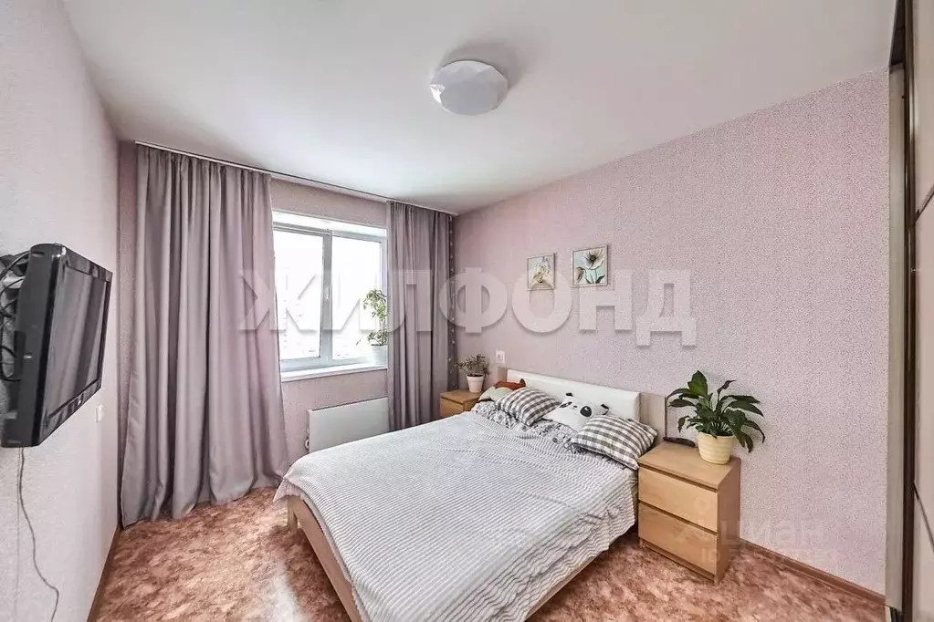 3-к кв. Томская область, Томск ул. Береговая, 21 (59.0 м) - Фото 0