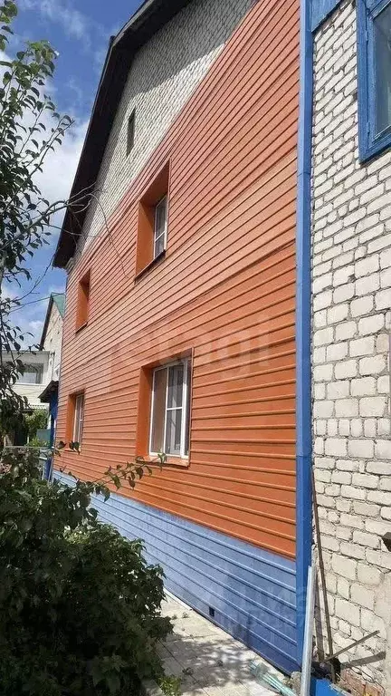 Дом в Амурская область, Райчихинск Рябиновая ул., 10 (242 м) - Фото 1