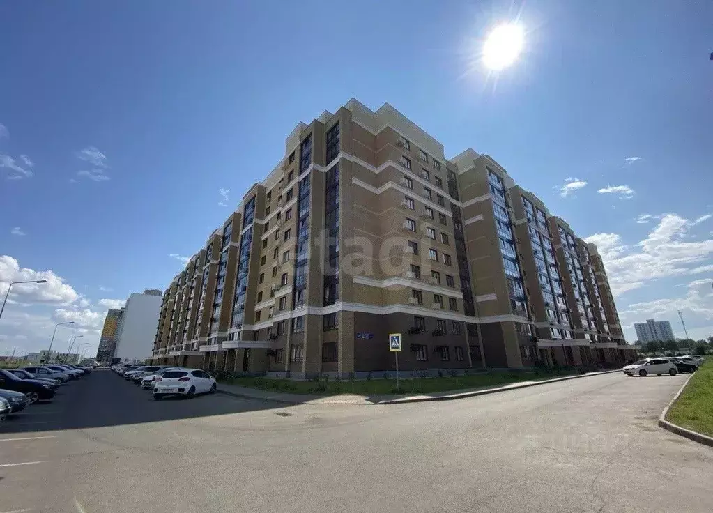 2-к кв. Татарстан, Набережные Челны ул. Виктора Полякова, 2 (59.1 м) - Фото 1