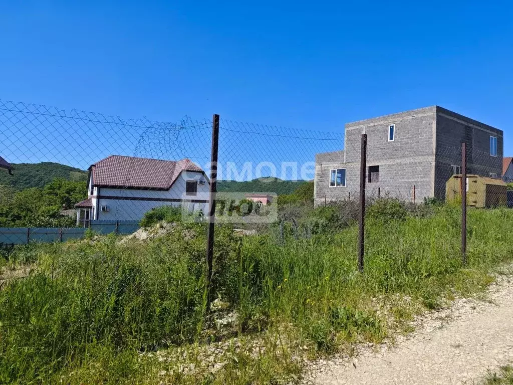 Участок в Краснодарский край, Новороссийск городской округ, с. ... - Фото 1