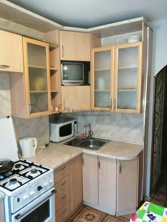 3-к. квартира, 60 м, 4/9 эт. - Фото 0