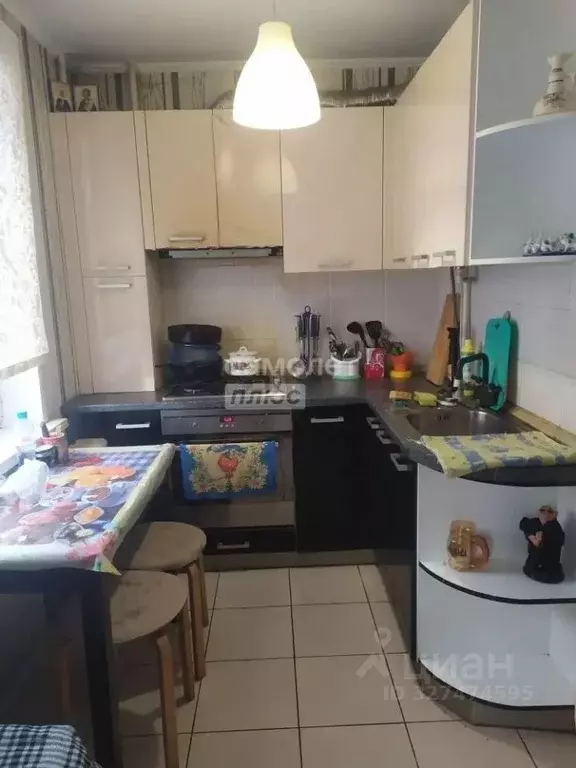 2-к кв. Свердловская область, Ревда ул. Максима Горького, 31 (42.0 м) - Фото 1