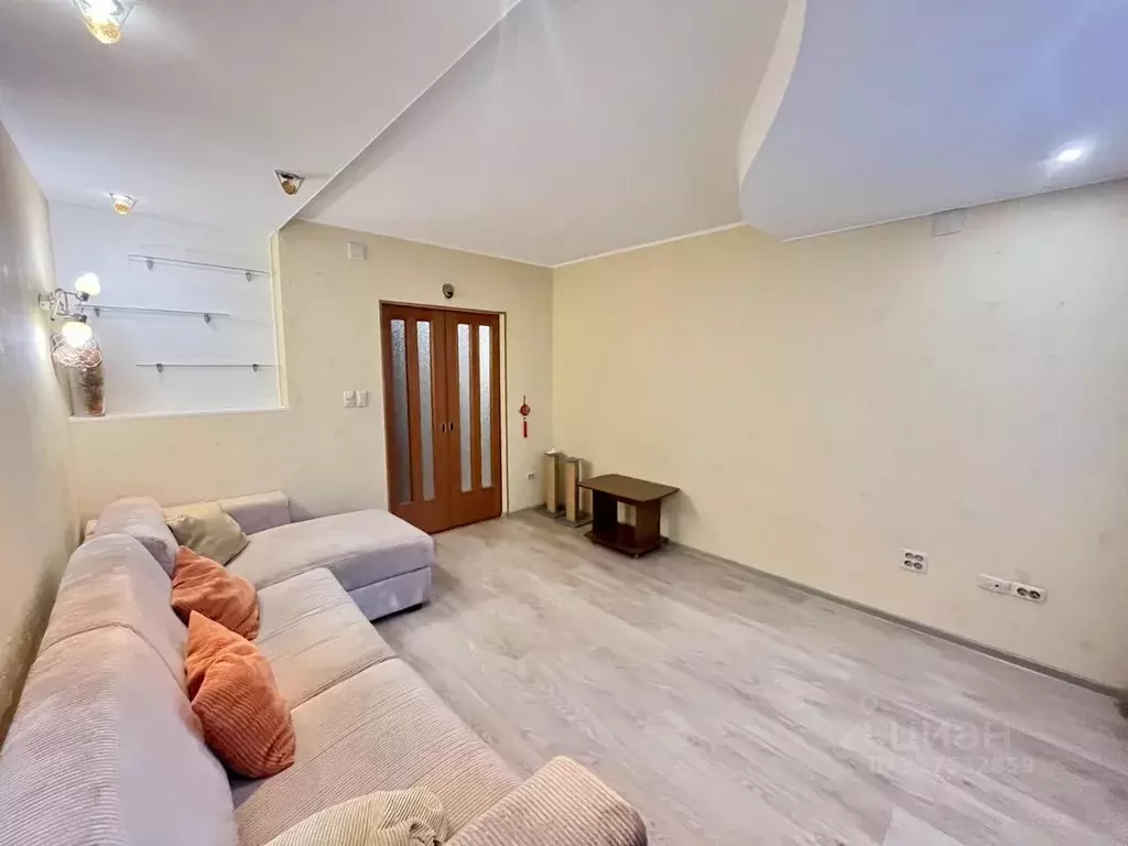 2-к кв. Вологодская область, Череповец Вологодская ул., 31А (50.3 м) - Фото 2