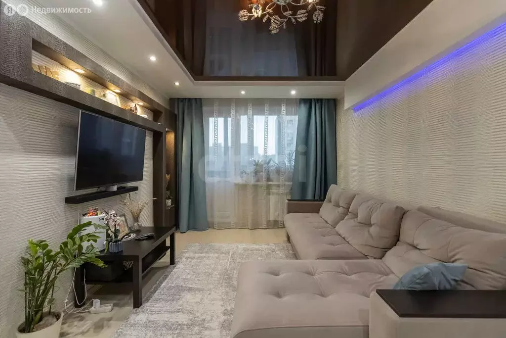 2-комнатная квартира: Тюмень, улица Пермякова, 50 (50.8 м) - Фото 0