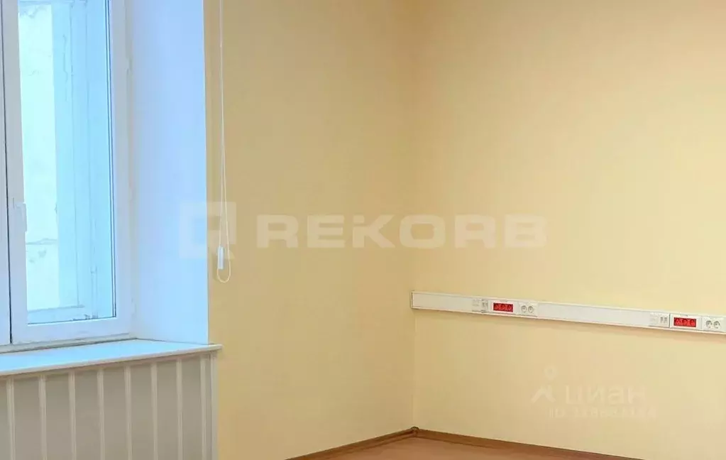 Офис в Санкт-Петербург Большая Морская ул., 3-5 (33 м) - Фото 2
