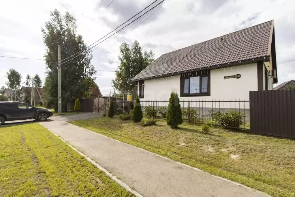Дом в Тюменская область, Тюменский муниципальный округ, Винзили рп, ... - Фото 1