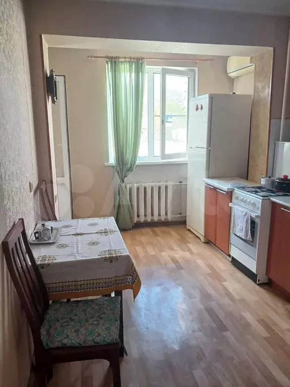 1-к. квартира, 42 м, 3/5 эт. - Фото 0