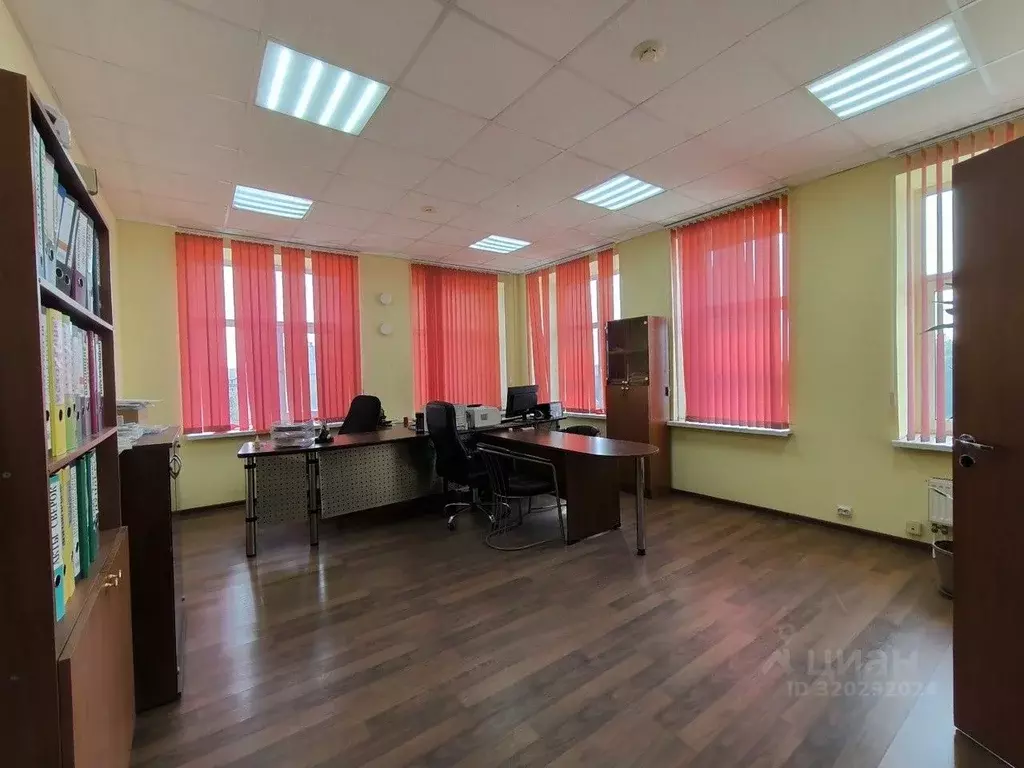 Офис в Вологодская область, Череповец Андреевская ул., 1 (112 м) - Фото 2