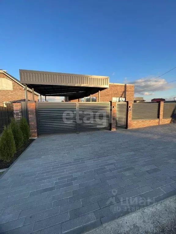 Дом в Ставропольский край, Ставрополь Чапаевка мкр, ул. Николаевская, ... - Фото 0