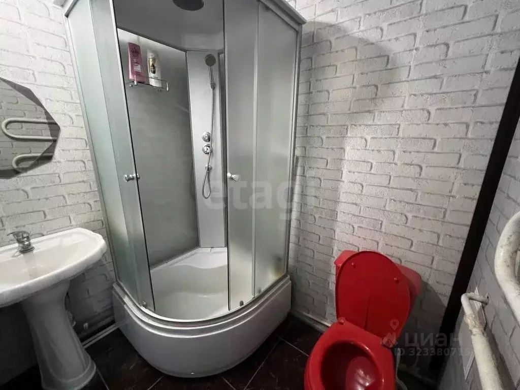 1-к кв. Свердловская область, Первоуральск ул. Строителей, 22 (25.7 м) - Фото 1