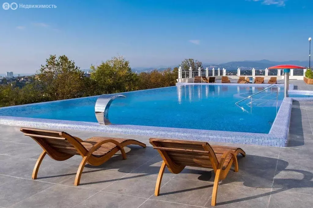 2-комнатная квартира: Сочи, улица Яна Фабрициуса, 2/23М (46 м) - Фото 1