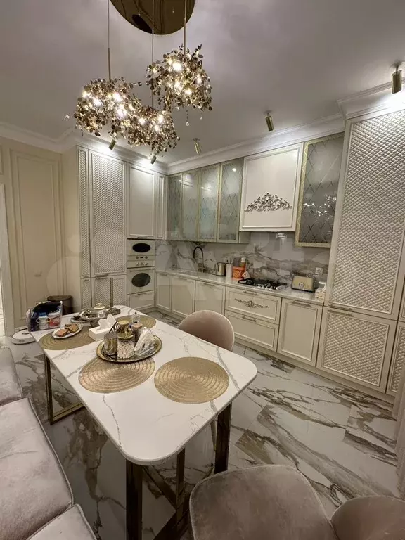 3-к. квартира, 100 м, 6/26 эт. - Фото 0