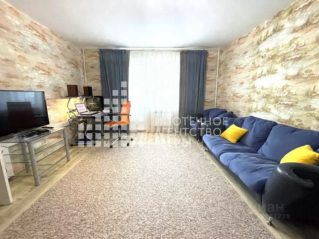 3-к кв. Ханты-Мансийский АО, Ханты-Мансийск Пионерская ул., 115 (67.5 ... - Фото 1