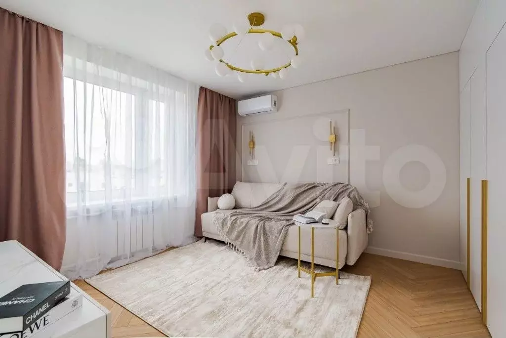 2-к. квартира, 40 м, 10/12 эт. - Фото 1