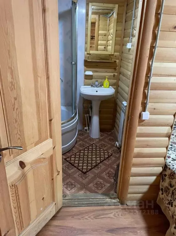 Комната Карачаево-Черкесия, Зеленчукский район, с. Архыз ул. Хубиева, ... - Фото 2