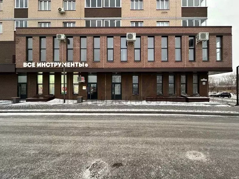 Помещение свободного назначения в Тюменская область, Тюмень Дамбовская ... - Фото 1