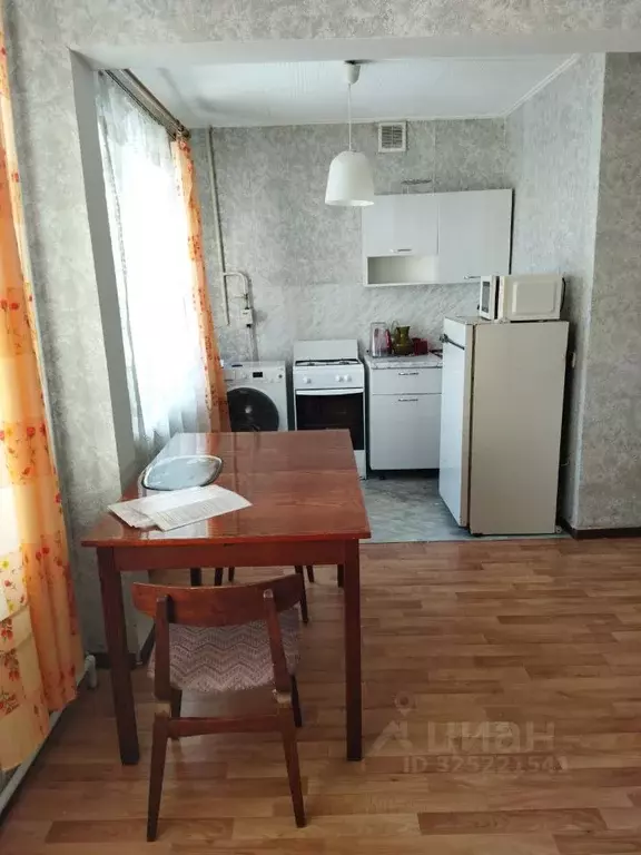 Студия Омская область, Омск Краснознаменная ул., 2В (30.9 м) - Фото 1