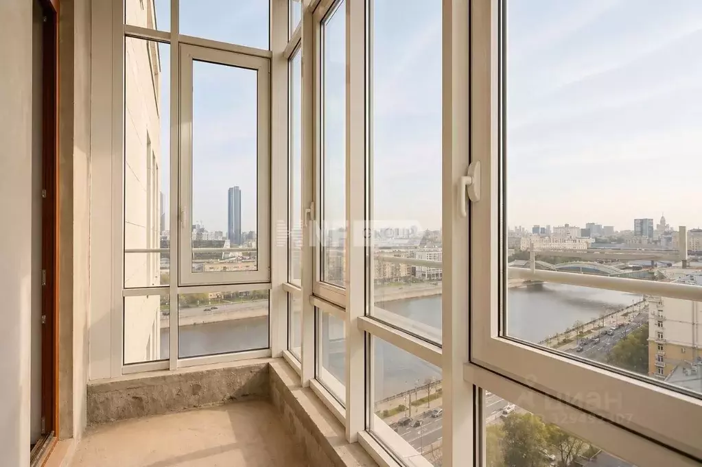 5-к кв. Москва Саввинская наб., 9 (215.0 м) - Фото 1