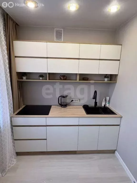 2-комнатная квартира: Челябинск, улица Молодогвардейцев, 58В (53.3 м) - Фото 1