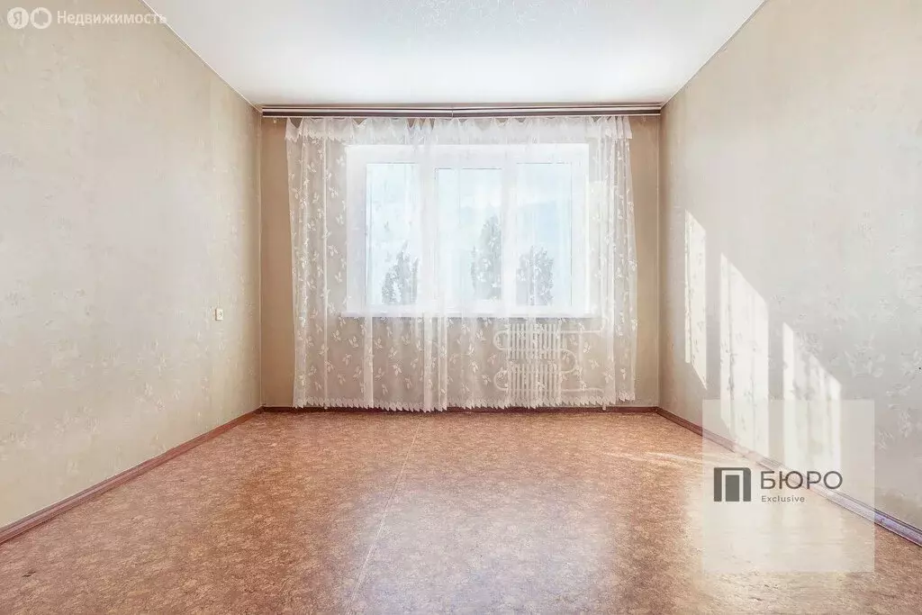 4-комнатная квартира: Волжский, Оломоуцкая улица, 28 (79.7 м) - Фото 1