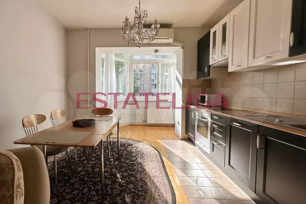 3-к. квартира, 70 м, 4/8 эт. - Фото 0