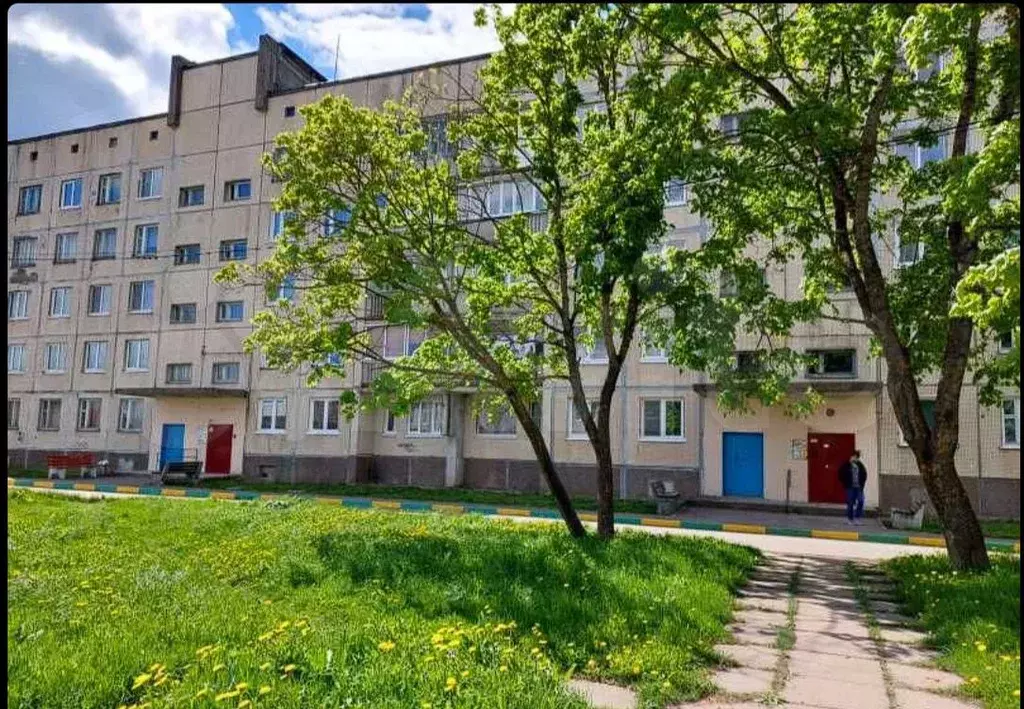 Комната 26 м в 2-к., 1/5 эт. - Фото 0