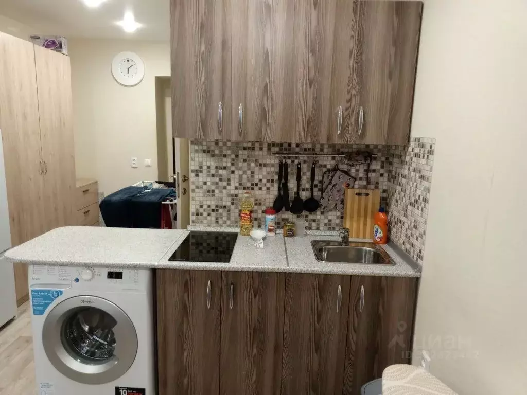 Комната Иркутская область, Иркутск ул. Помяловского, 1б (10.0 м) - Фото 1