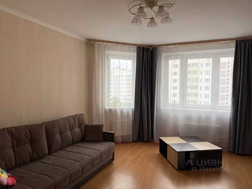 1-к кв. Московская область, Чехов Губернский мкр, ул. Земская, 5 (42.1 ... - Фото 1