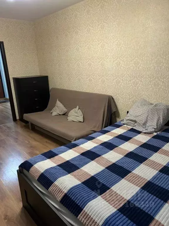 1-к кв. Татарстан, Казань ул. Баки Урманче, 10 (45.0 м) - Фото 1